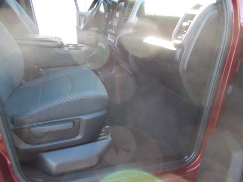 Used 2022 RAM 2500 Tradesman image 22