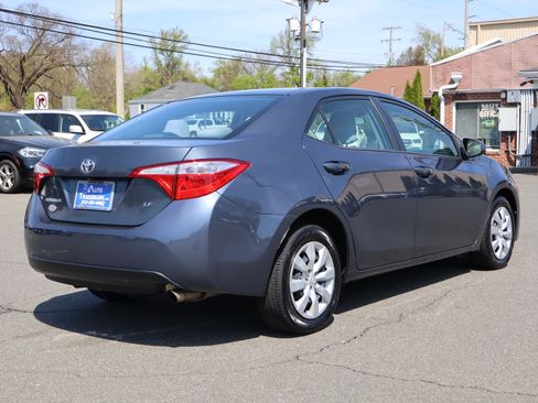 Used 2016 Toyota Corolla LE image 8