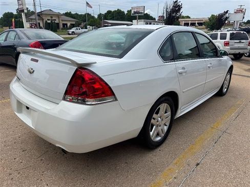 Used 2012 Chevrolet Impala LT FWD image 4