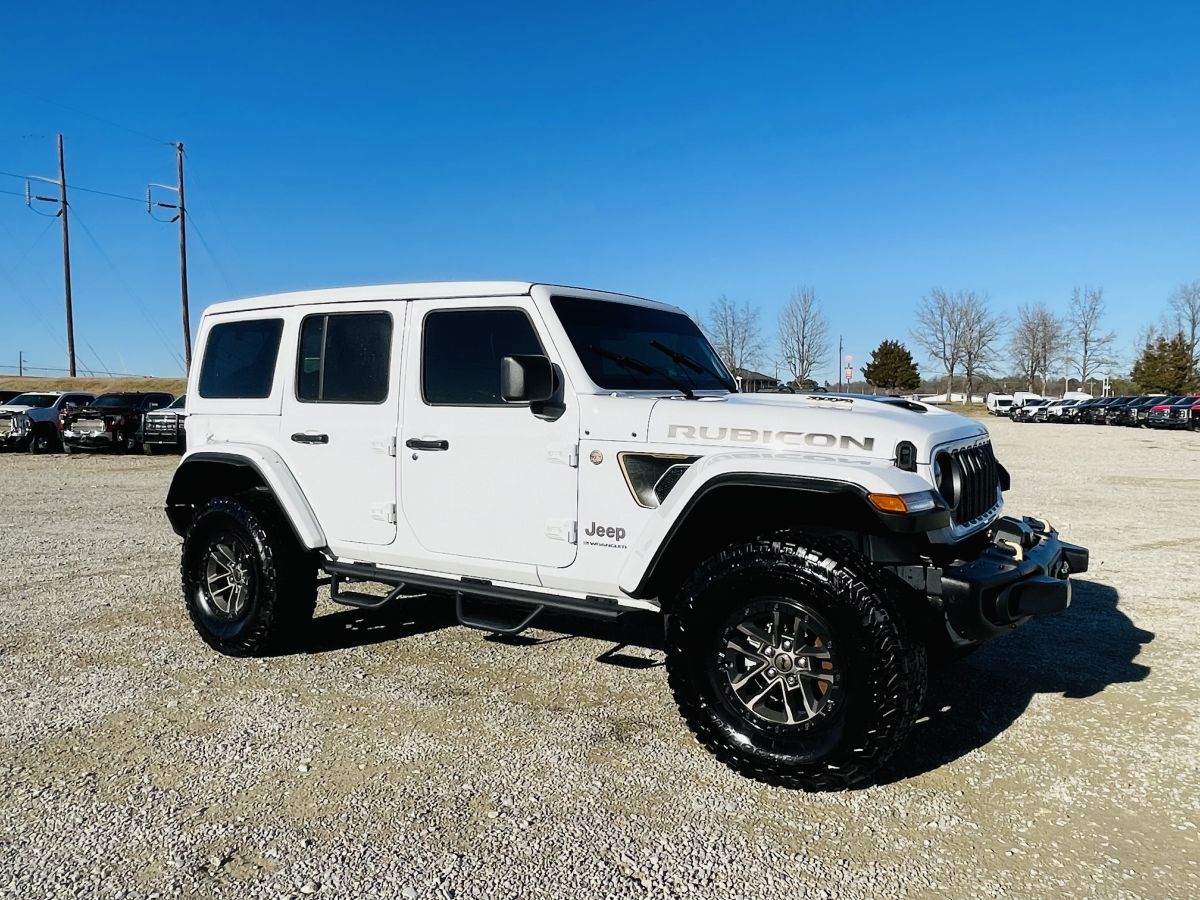 Used 2025 Jeep Wrangler Rubicon 392 AWD/4WD image 1