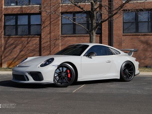 Used 2018 Porsche 911 GT3 image 1