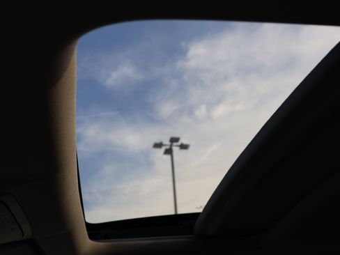 Used 2020 Honda CR-V Touring image 33