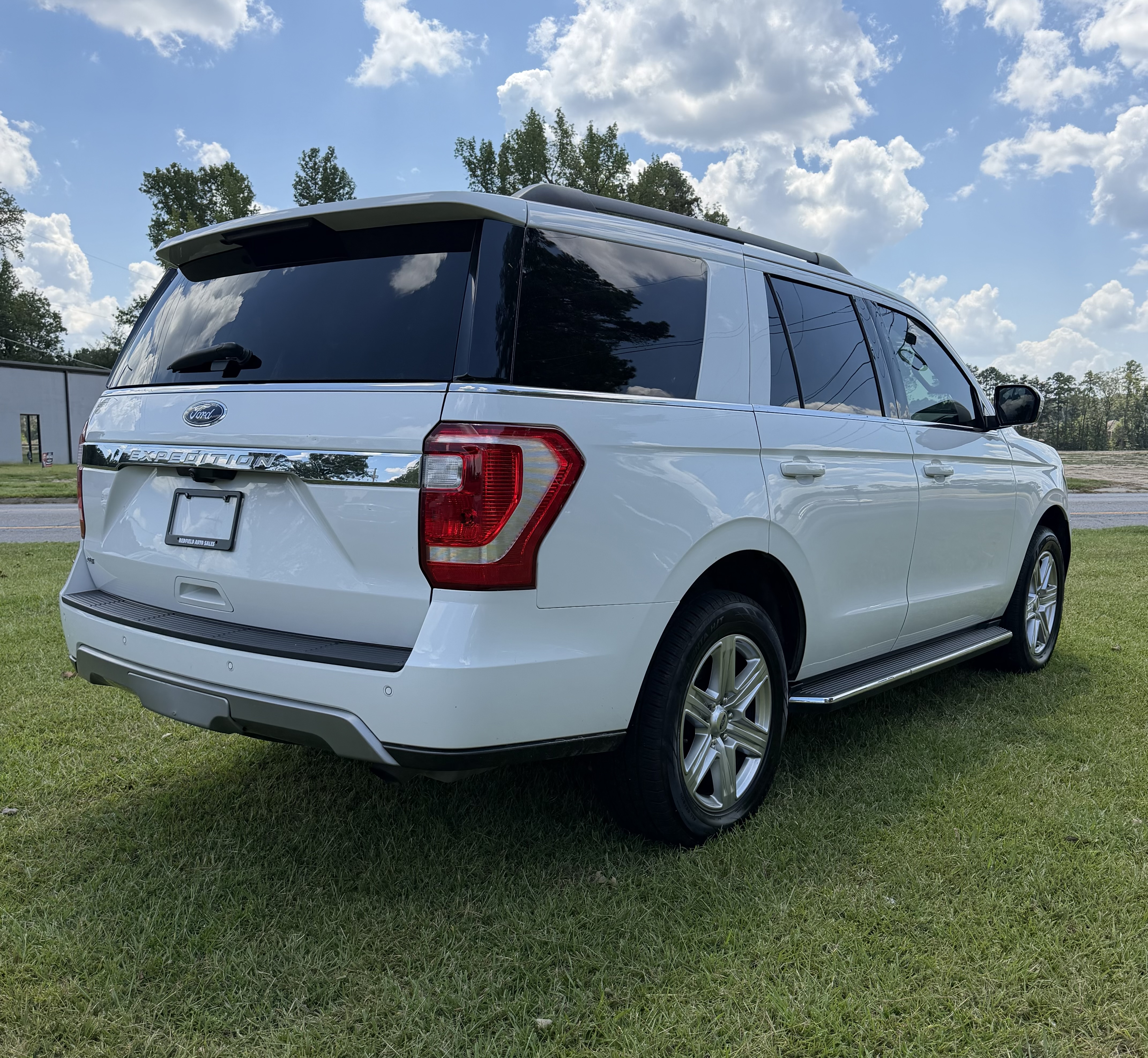 Used 2019 Ford Expedition 2WD XLT image 7