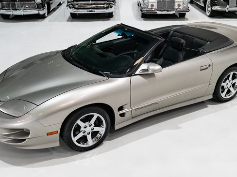 Used 2002 Pontiac Firebird Trans Am image 19