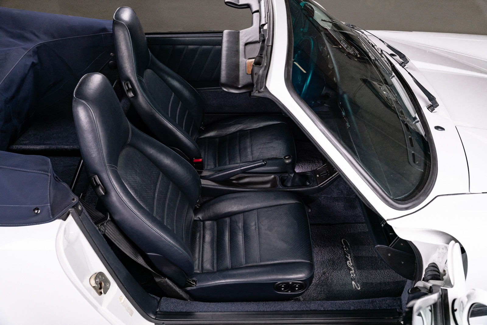 Used 1993 Porsche 911 Carrera Cabriolet RWD image 69