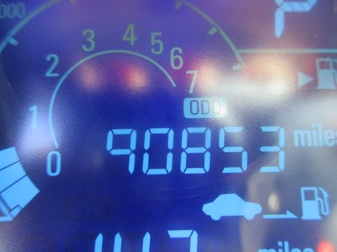 Used 2014 Chevrolet Spark LT image 3