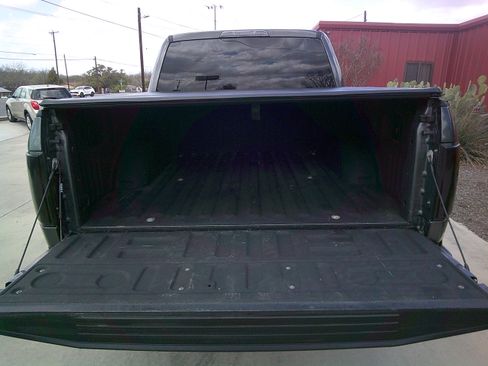 Used 2018 Ford F150 STX image 24