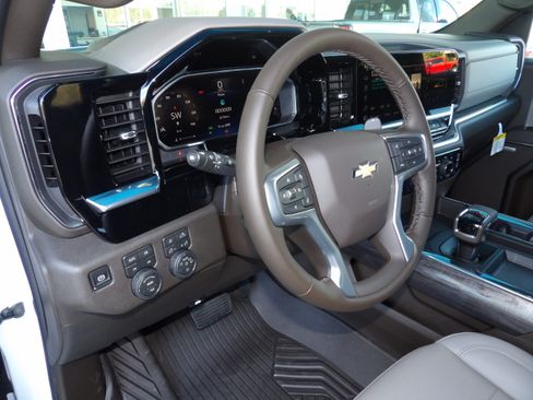 New 2026 Chevrolet Silverado 1500 LTZ Z71 image 22