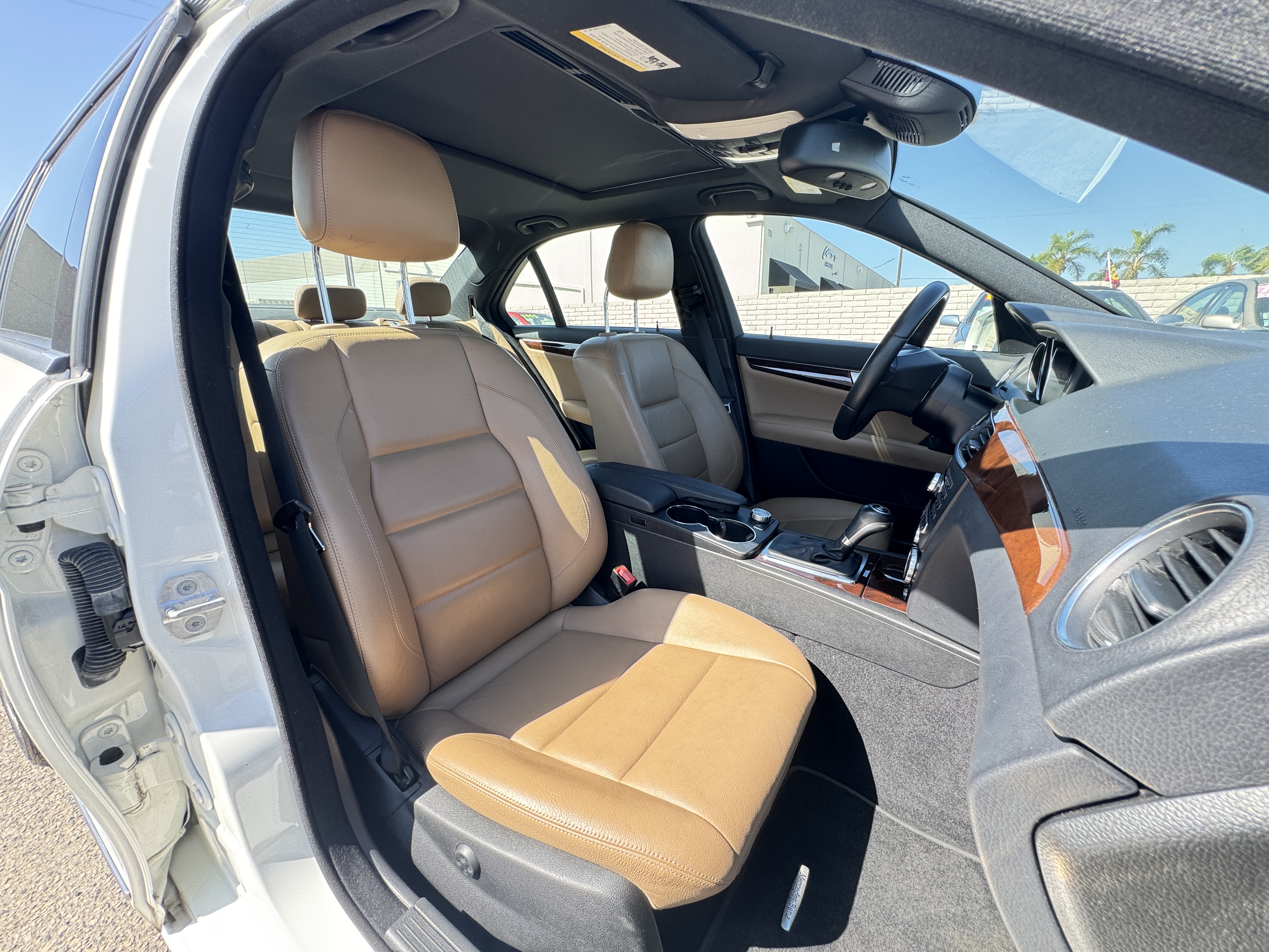 Used 2013 Mercedes-Benz C 250 Sedan image 18
