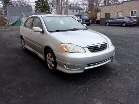 Used 2006 Toyota Corolla S image 3