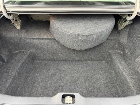 Used 2008 Mercury Grand Marquis LS image 28