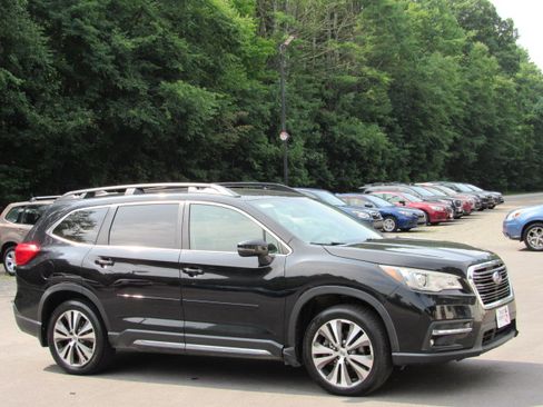 Used 2019 Subaru Ascent Limited 7-Passenger AWD/4WD image 12