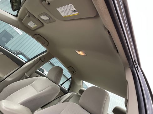 Used 2010 Toyota Corolla LE image 14