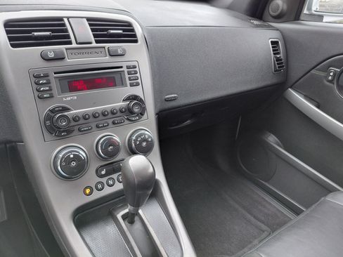 Used 2006 Pontiac Torrent image 15