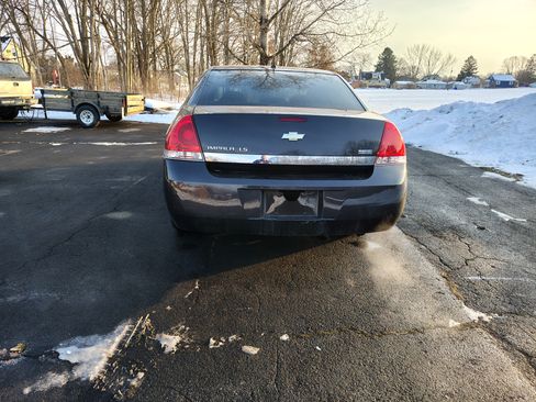 Used 2009 Chevrolet Impala LS image 4