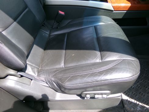 Used 2006 INFINITI QX56 4WD image 12