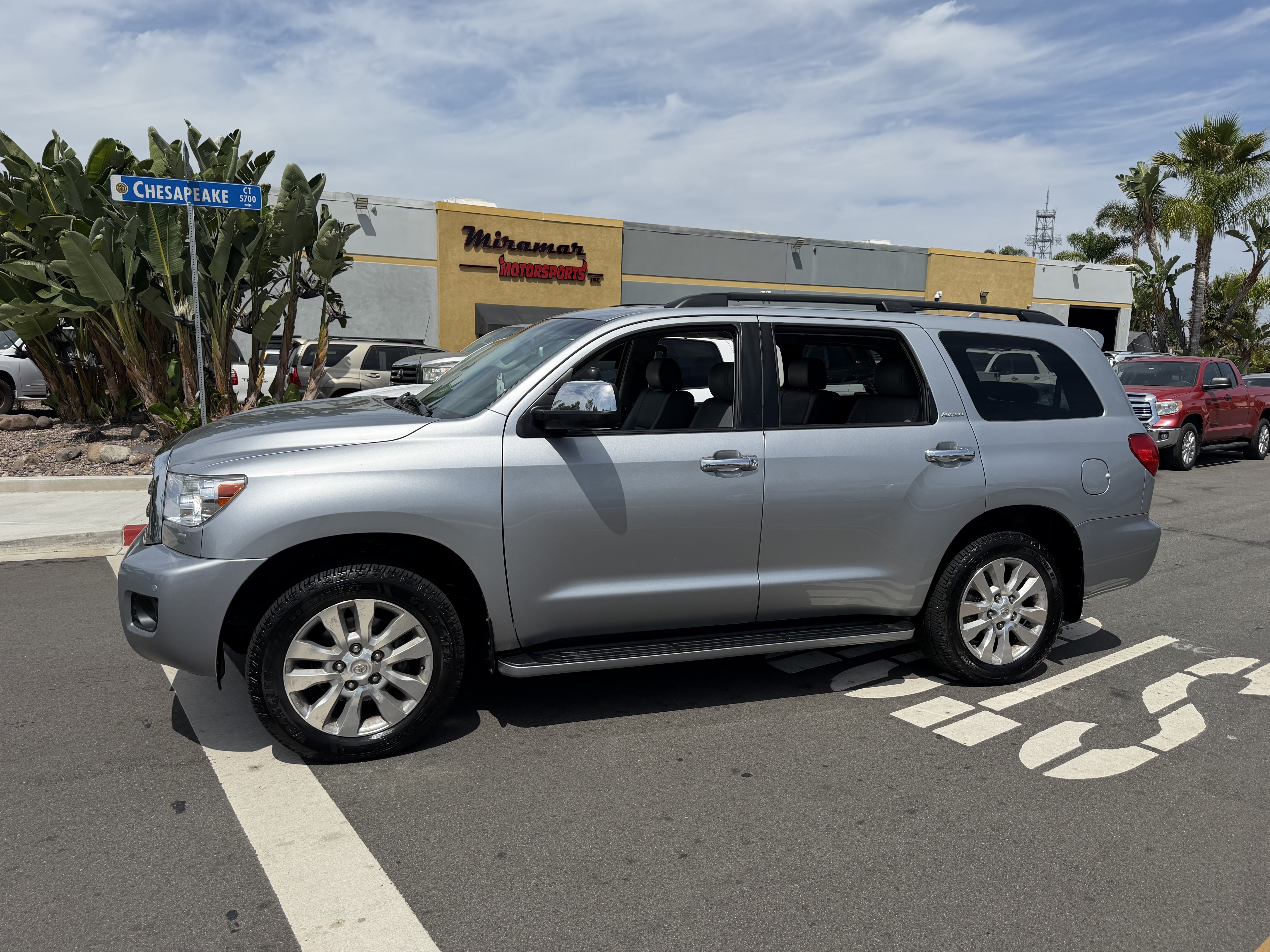 Used 2016 Toyota Sequoia Platinum AWD/4WD image 17