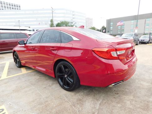 Used 2018 Honda Accord 1.5T Sport image 5