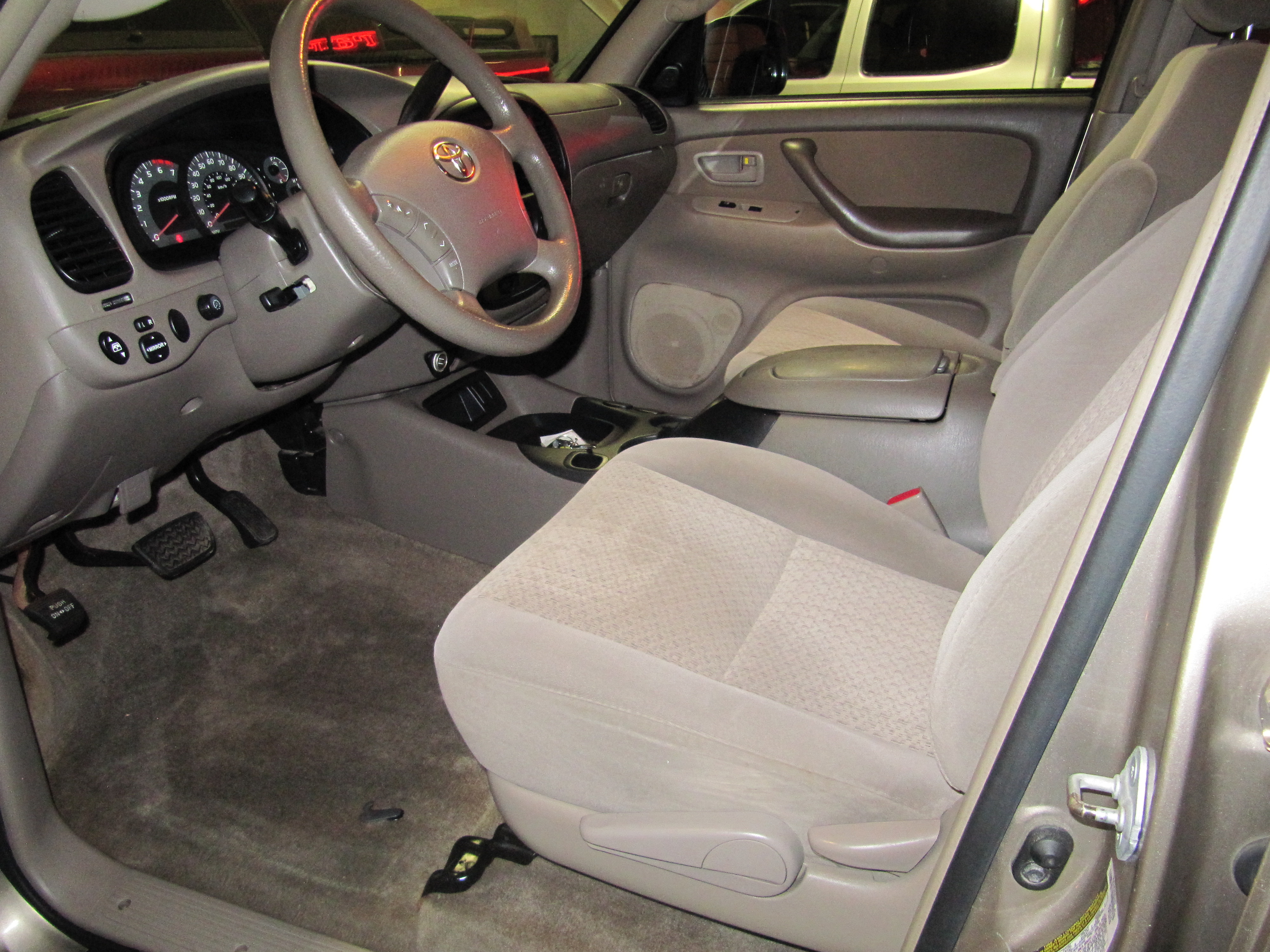 Used 2006 Toyota Tundra 4x4 Double Cab SR5 image 14