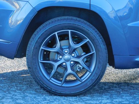 Used 2020 Jeep Grand Cherokee Limited X image 9