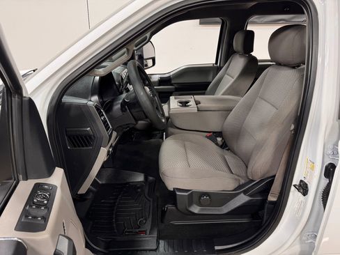 Used 2017 Ford F250 XLT image 13