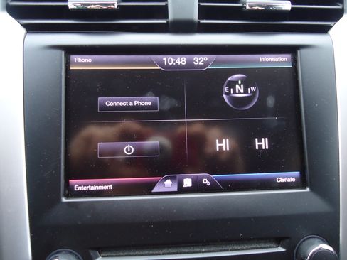 Used 2014 Ford Fusion SE image 13