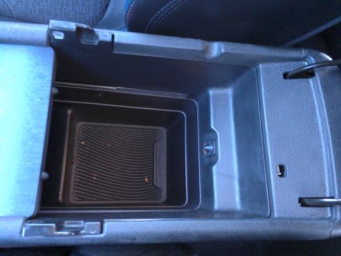 Used 2015 Chrysler 200 S image 22