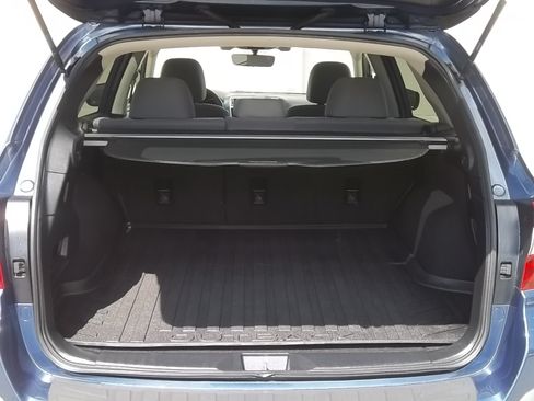 Used 2019 Subaru Outback 2.5i Premium AWD/4WD image 11