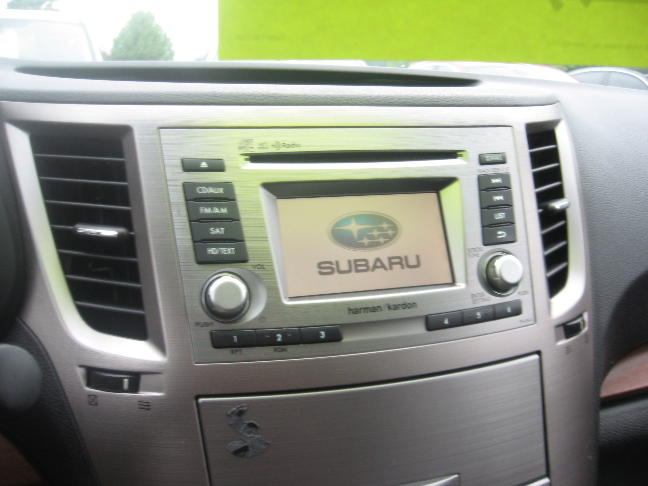 Used 2013 Subaru Outback 2.5i Limited AWD/4WD image 11