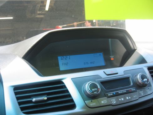 Used 2011 Honda Odyssey EX image 11