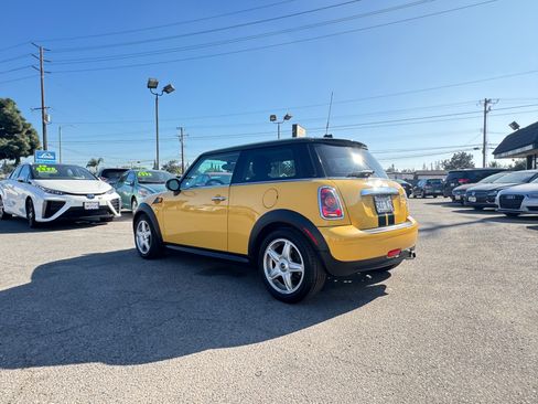 Used 2008 MINI Cooper image 4
