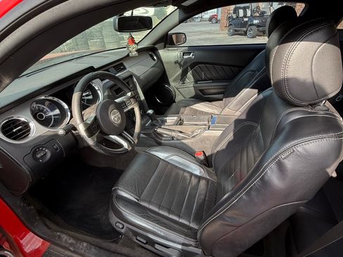 Used 2013 Ford Mustang GT image 5