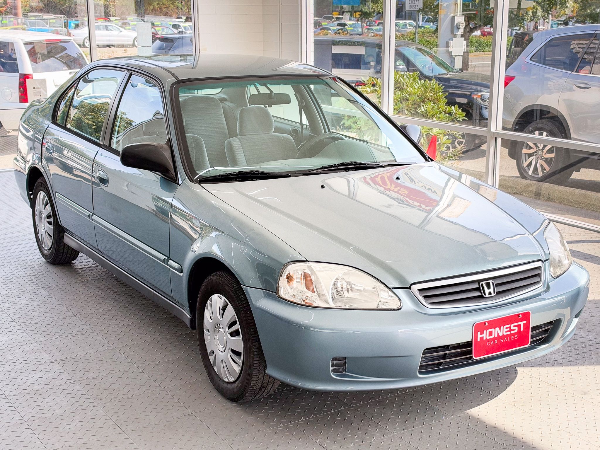 Used 2000 Honda Civic VP Sedan image 1