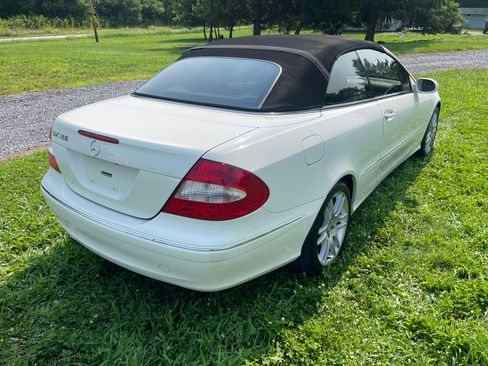 Used 2009 Mercedes-Benz CLK 350 Cabriolet image 20
