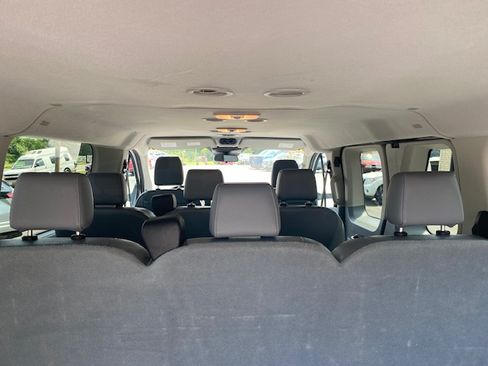 Used 2018 Ford Transit 150 130 Low Roof Wagon RWD image 19