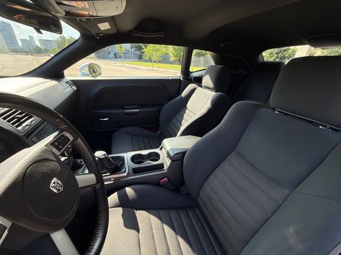 Used 2010 Dodge Challenger R/T image 28