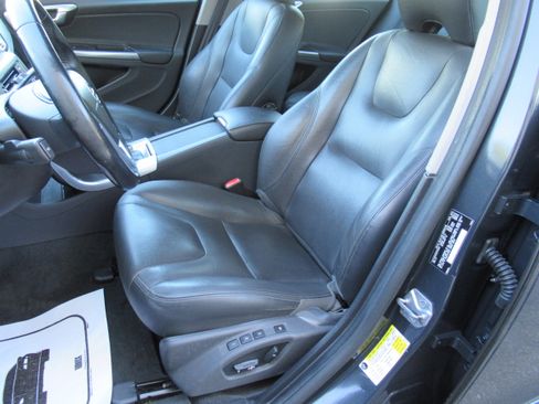 Used 2015 Volvo S60 T5 Premier Plus AWD image 17