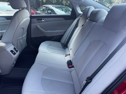 Used 2019 Hyundai Sonata UNAVAIL FWD image 22