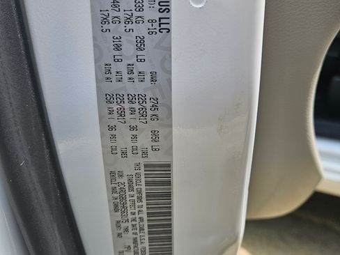 Used 2017 Dodge Grand Caravan UNAVAIL FWD image 12