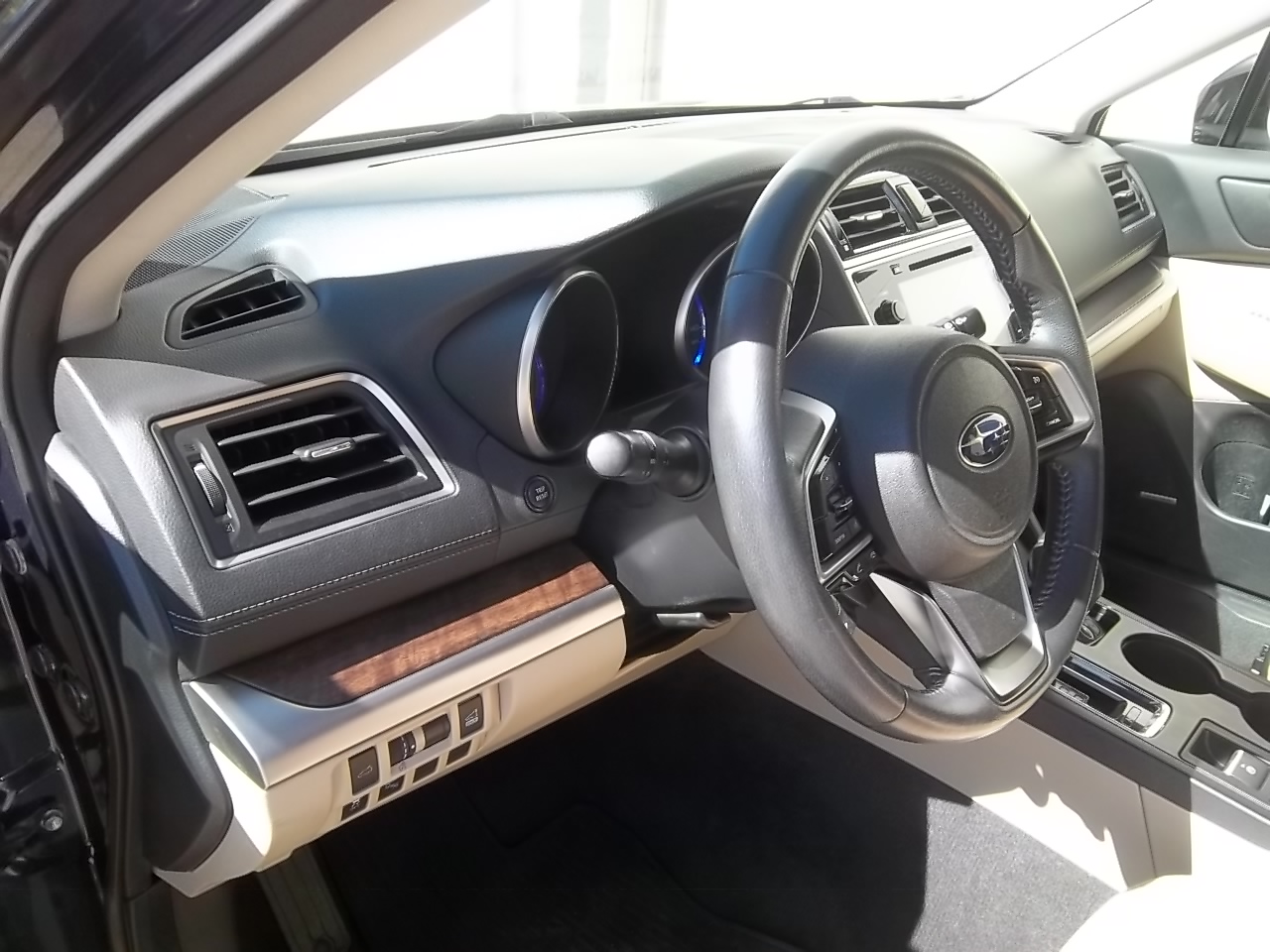 Used 2018 Subaru Outback 2.5i Limited AWD/4WD image 21
