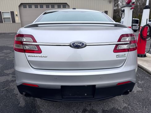Used 2013 Ford Taurus SHO image 7