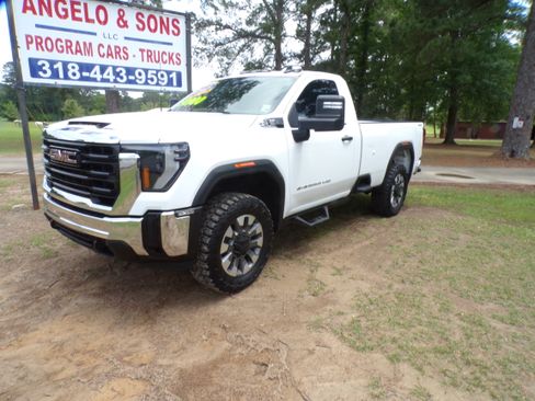 Used 2025 GMC Sierra 2500 4x4 Regular Cab Pro image 2