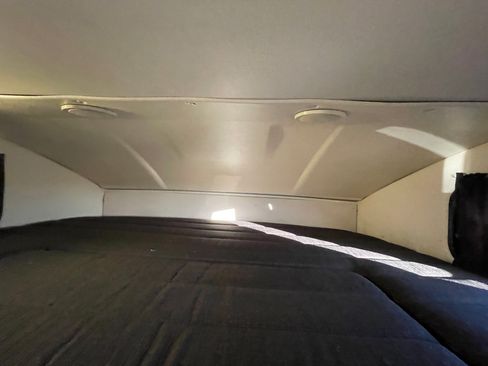 Used 2015 Mercedes-Benz Sprinter 4500 image 64