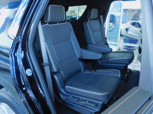 Used 2025 Chevrolet Tahoe Premier image 27