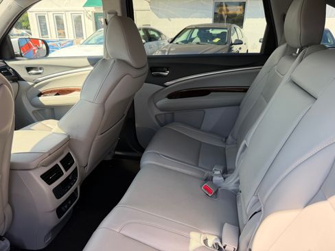 Used 2020 Acura MDX SH-AWD image 15