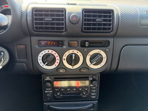 Used 2002 Toyota MR2 Spyder UNAVAIL RWD image 8