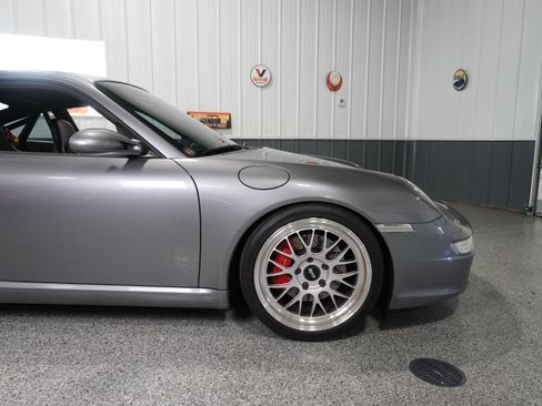 Used 2005 Porsche 911 Carrera S RWD image 3