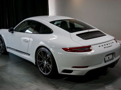 Used 2018 Porsche 911 Carrera T RWD image 45