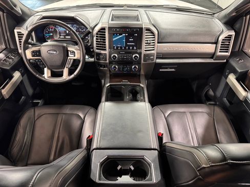 Used 2017 Ford F350 Platinum image 23