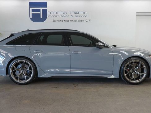 Used 2024 Audi RS 6 performance image 13